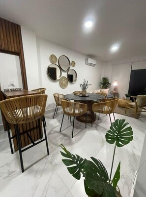 Dining - Apartamento Nuevo a 2 Cuadras de la Playa (La Peñita de Jaltemba)