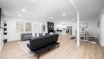 Televisor intel·ligent i llar de foc