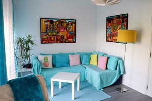 Smart TV, fireplace - Cozy&Charming Naz, 350 m from the beach (Nazaré)