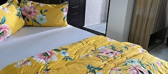 J CLAY HOTELS AND SUITES