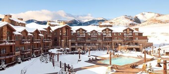 Cozy Mountain Retreat