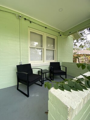 Terrace/patio - Totally 80s! (Sanford)