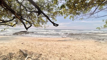 Vlak bij het strand, strandlakens