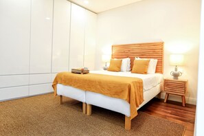 1 soverom, strykejern/-brett, wi-fi (inkludert) og sengetøy