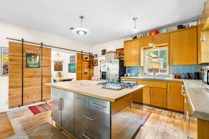 House, Multiple Beds, Patio, Garden View (Life off SoCo) | Private kitchen | Fridge, microwave, oven, stovetop - Eclectic 3 Bedroom Block From South Congress! (Austin)