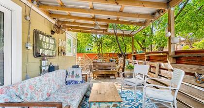 Eclectic 3 Bedroom Block From South Congress!