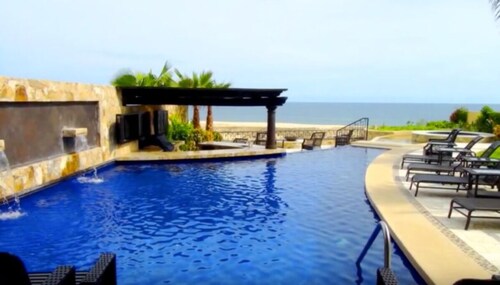 Governors villa In Novaispania, Sunset Beach, Cabo San Lucas. Sleeps 12+