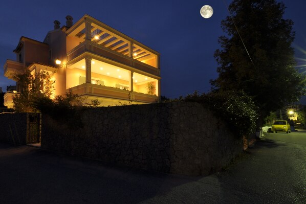 Front of property - Piano House by Corfuescapes (Corfu)