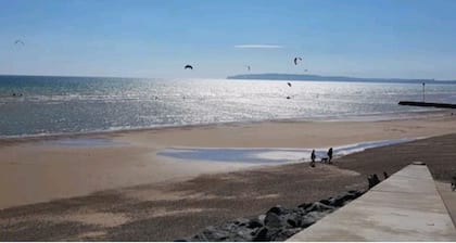 Pass the Keys | New Ivy Cottage Wonderful Beaches and Golf Courses