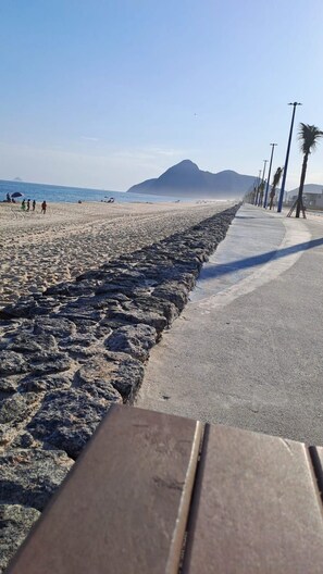 Property grounds - Rua Professor Nelson Rabello (Marica)