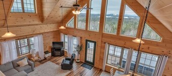 MtnView+Hottub+Lg Outdoor Area