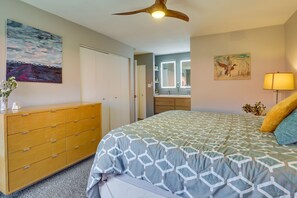 2 bedrooms, iron/ironing board, Internet, bed sheets - 1/2 Mi to Lake Dillon: Mtn-View Condo in Frisco (Frisco)