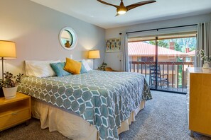 2 bedrooms, iron/ironing board, Internet, bed sheets - 1/2 Mi to Lake Dillon: Mtn-View Condo in Frisco (Frisco)