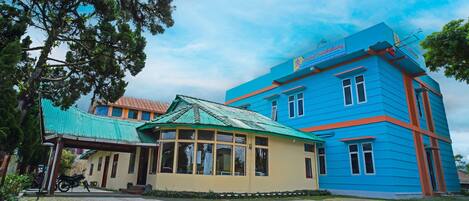 Fachada de la propiedad