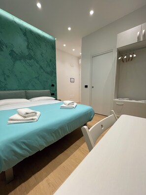 Comfort Room, 1 Bedroom, Ensuite