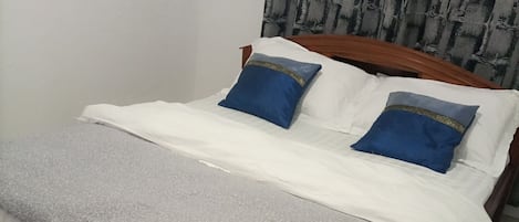 1 Schlafzimmer, Zimmersafe, Bügeleisen/Bügelbrett, kostenloses WLAN