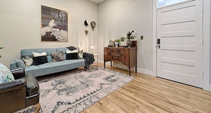 The Monroe @ Lofts on Lee