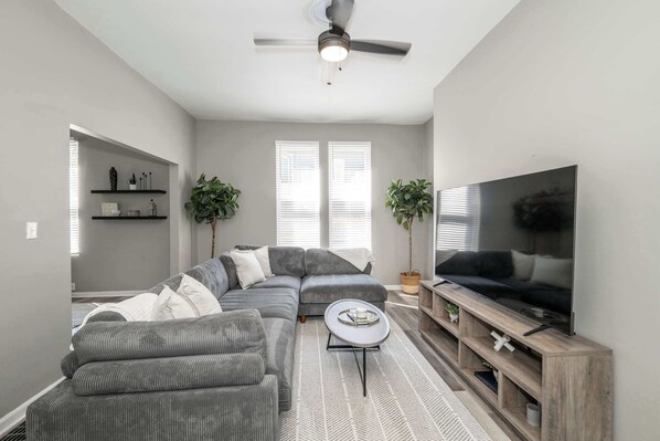 House, Multiple Beds, Patio, Garden View | Living area | TV