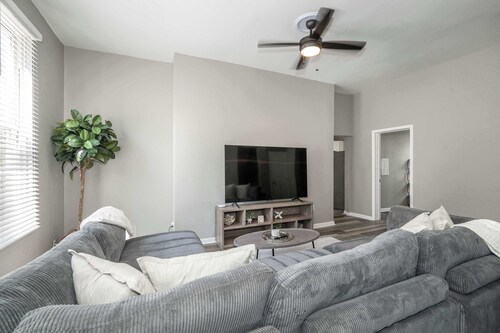 Queen City Grand House
