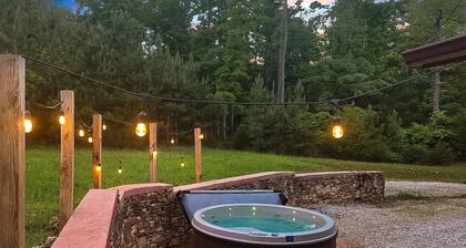 Stone Cottage - with OPTIONAL Hot Tub