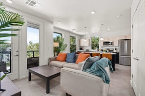 Luxury Apartment | Living area