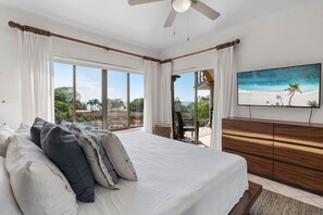 2 Schlafzimmer, Schreibtisch, Bügeleisen/Bügelbrett, Reisekinderbett