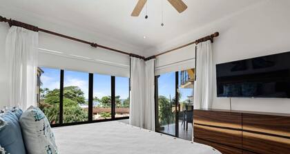 Oceanview, Right in town, steps from everything