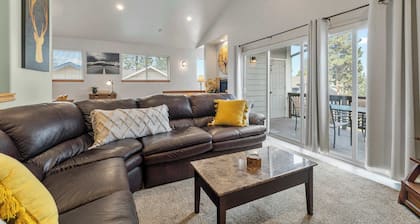 Taft at Old Mill - Pet-friendly & Near Downtown