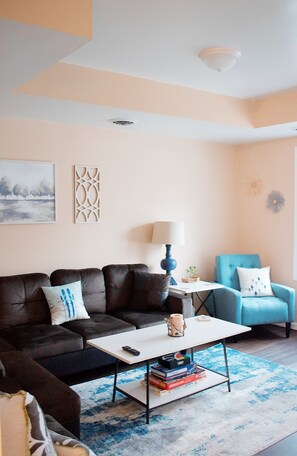 Téléviseur connecté, lecteur de DVD