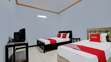 Family Studio | Free WiFi, bed sheets