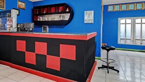 Ảnh chưa phân loại, 2 trong số 32 ảnh, nút