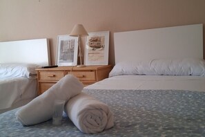 2 bedrooms, free WiFi, bed sheets