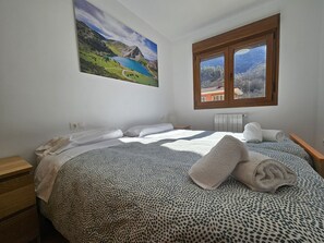 2 slaapkamers, gratis wifi, beddengoed