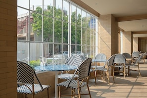 Restaurant - Holiday Inn Express Rayong by IHG (Rayong)