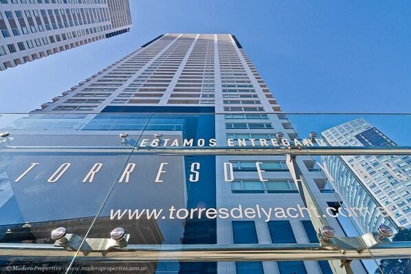 Exterior - Puerto Madero Piso 38 Vista al Río (Buenos Aires)