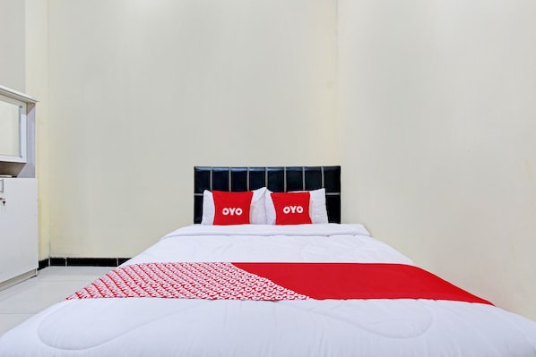 Standard Double Room | 1 bedroom, free WiFi, bed sheets