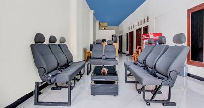 Hotel O Solo near Solo Safari formerly RR Guesthouse