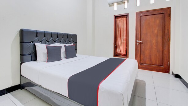 Kamar Double Standar