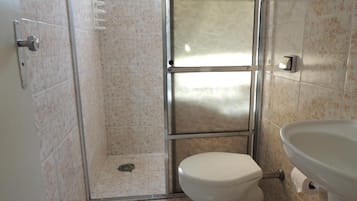 淋浴设施、旋水按摩花洒、毛巾