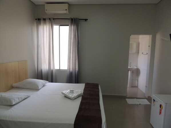 Free WiFi, bed sheets - Hotel Ourinhos (São Paulo)