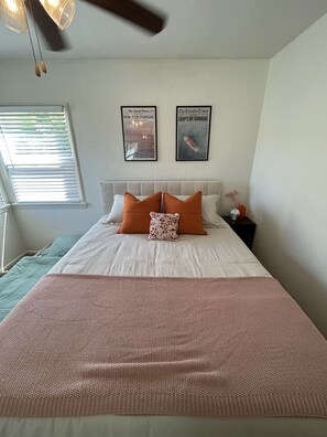 2 dormitorios, tabla de planchar con plancha, wifi y ropa de cama