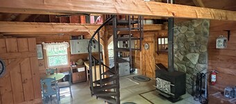 The Rustic Woodzie at Elk Creek Escape