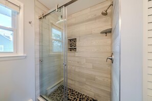 Dusche, Haartrockner, Seife