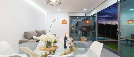 تناول الطعام