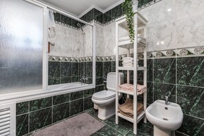 Badewanne, Handtücher