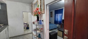 4 Schlafzimmer, Bügeleisen/Bügelbrett, WLAN, Bettwäsche
