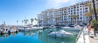 8. Duquesa Apartment – Ground Floor with Two Big Terraces