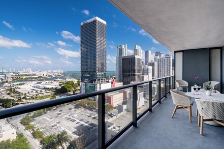 Gale Miami Hotel and Residences - Image 7