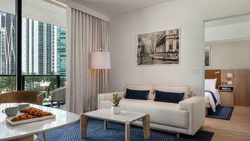 Hypo-allergenic bedding, down comforters, minibar, in-room safe