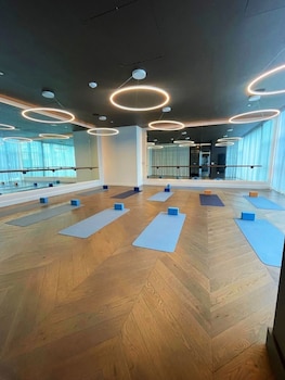 Fitness studio at Gale Miami Hotel and Residences